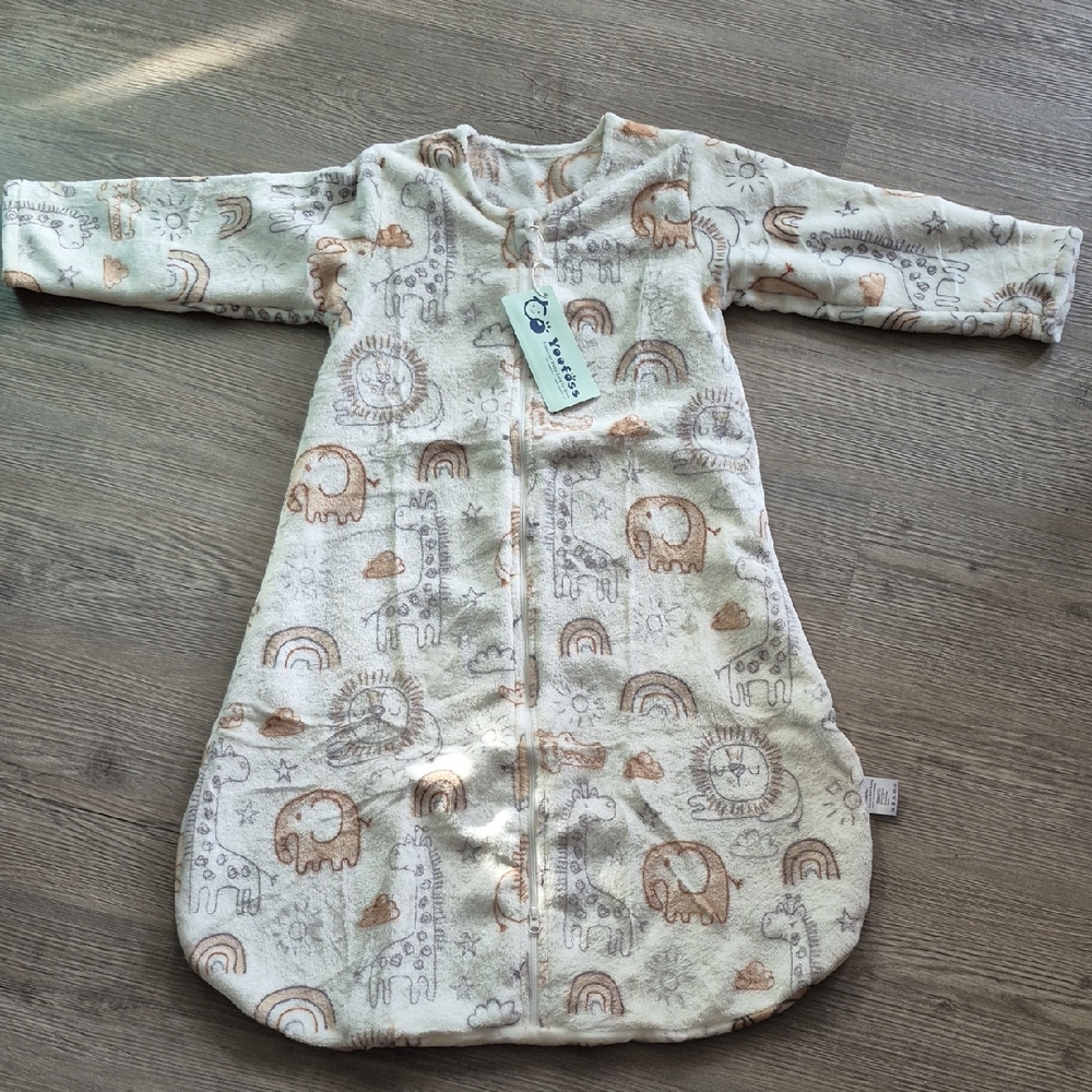 YOOFOSS Kids Safari Print Sleep Sack. Incredibly Soft!NWT. 18-24 MOS